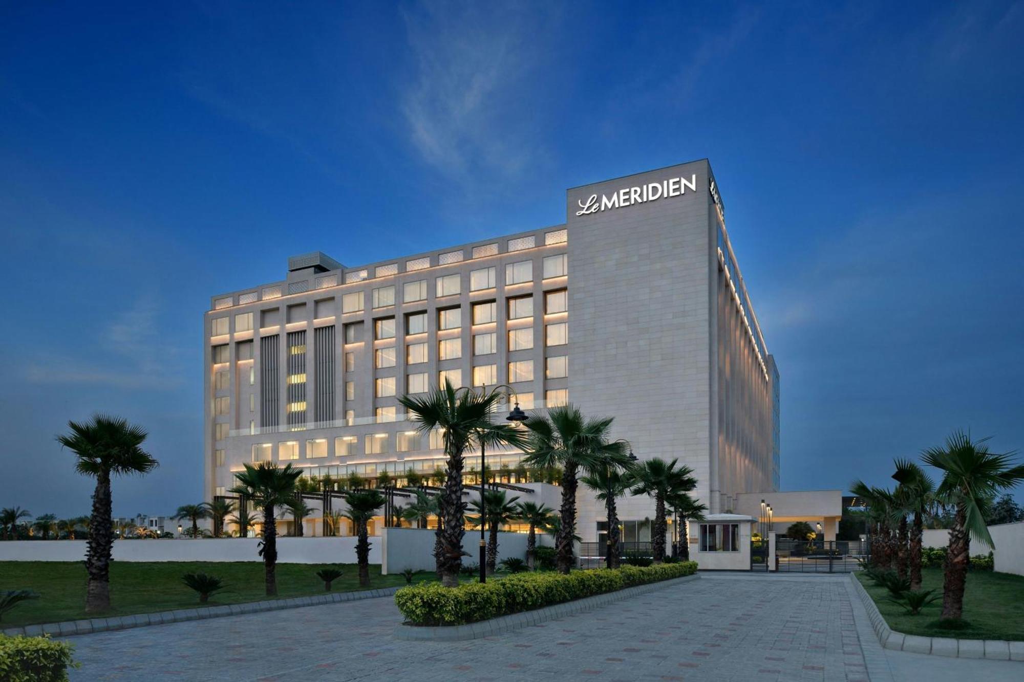 Le Meridien Амритсар Экстерьер фото